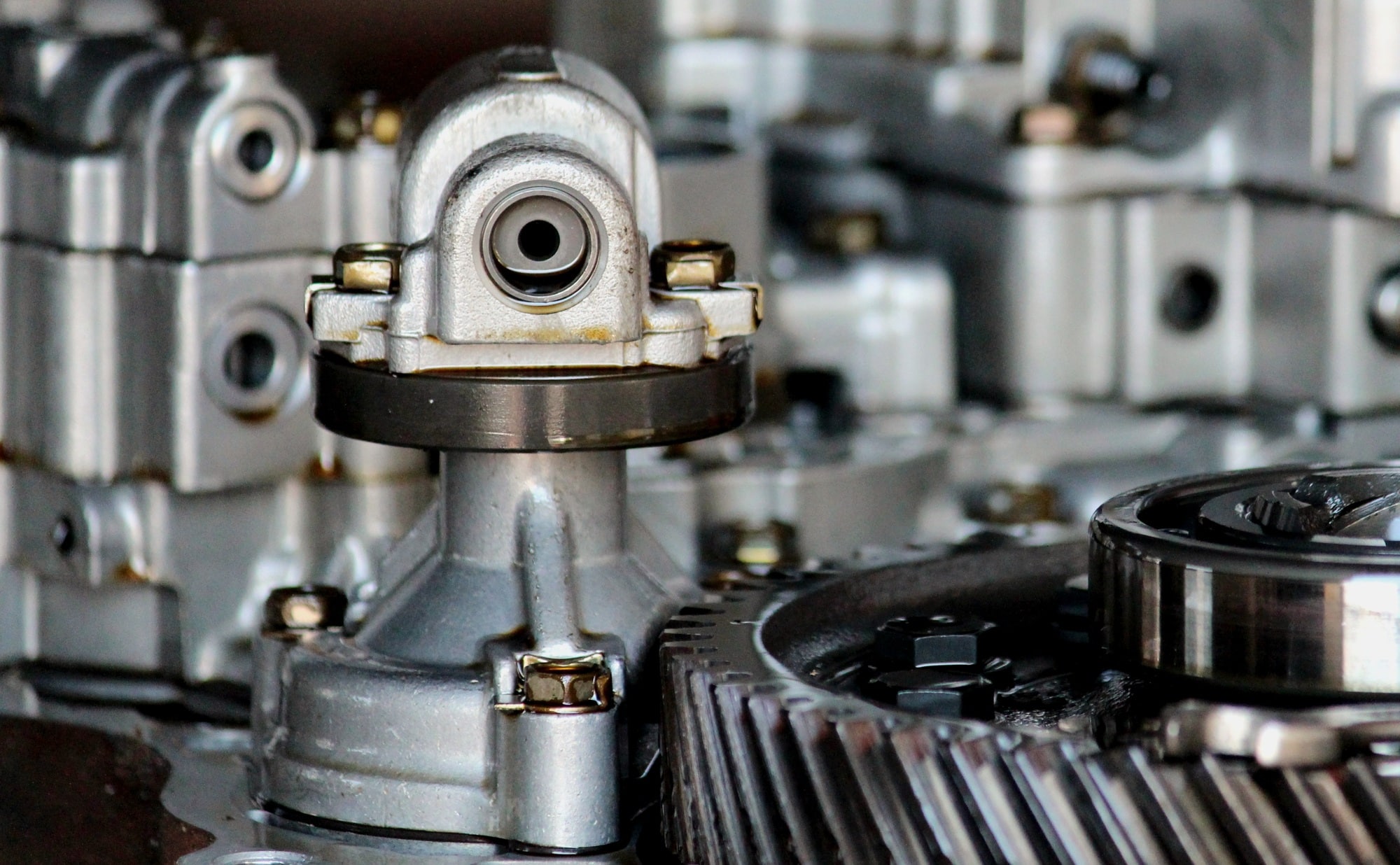 5 Common Transmission Problems Car Owners Face